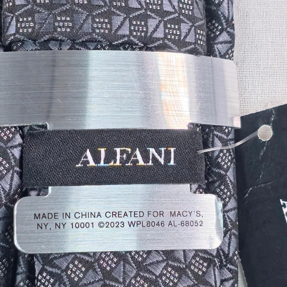 Alfani Mens Tie One Size Charcoal Beaver Geometric Pattern Necktie Luxury NWT